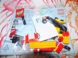 LEGO 40277 February 2018 Minibuild Car And Petrol Station Polybag NEW - $20.70