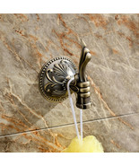 Antique brass Classic style bathroom brass flowers clothes hook robe hook  - $752.48 MXN