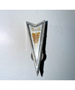PONTIAC FIREBIRD EMBLEM GENUINE OEM USED VINTAGE PART P/N 1701960 - $31.94 CAD