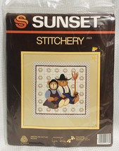 Sunset Crewel Stitchery American Gothic Bears #2623 Vintage 1985 New Sealed - £9.58 GBP