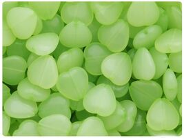 BeadTinLight Green Translucent 14mm Heart Plastic Craft Beads (60pcs) - $2.39