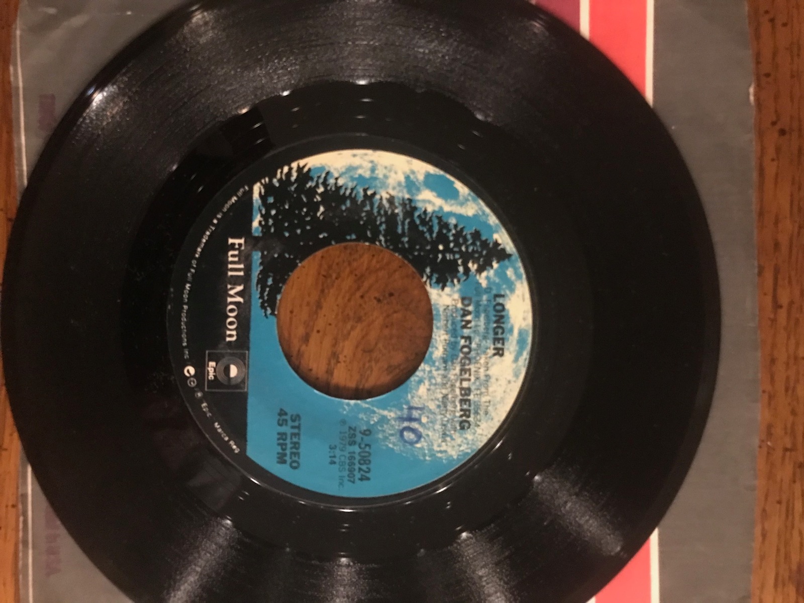 Dan Fogelberg 45 Longer free shipping (B1) - $6.99
