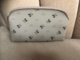 PRE OWNED/VINTAGE/DISNEY STORE/DISNEYLAND/MICKEY MOUSE/COSMETIC CASE - £37.37 GBP