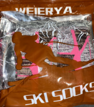 WEIERYA Adult Ski Socks 2 Pair Size Large New In Package Retro Pink Very Warm - £18.36 GBP