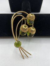 Sarah Coventry Gold Tone Metal “Touch Of Elegance” Brooch, Green #p2 - £25.34 GBP