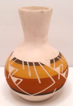 Sioux Indian Signed Pottery Vase SPRC SD 77 Black Tail Deer - £14.07 GBP