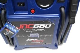 Clore Automotive JNC660 Jump N Carry 1700 Peak Amp 12 Volt Jump Starter READ image 2