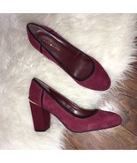 Tommy Hilfiger Womens Size 8 Pump 3.5&quot; Heels Burgundy Suede Gold Tone - £42.24 GBP