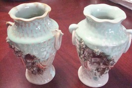 Chinese Ceramic Pair of vases Chinese Town Compatible with Handcarved in... - $2,832.73 MXN