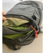 Osprey Apogee Backpack 24/7 Black Mesh Panel Zip Pocket- Used 2X - $82.34 CAD