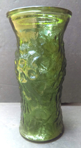 Vintage E.O. Brody Co. Green Crinkle Texture Glass Vase 9-3/4&quot; Tall 1960s - £17.37 GBP