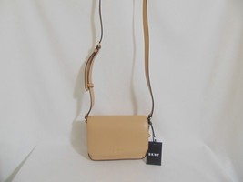 Dkny Bryant Small Crossbody MP2206 - $123.76 CAD