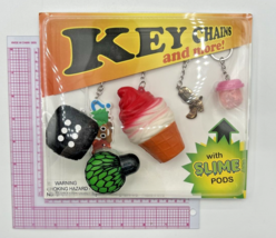 Vintage Vending Display Board Key Chains And More 0043 - £31.69 GBP