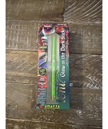 Ioni Glow In The Dark Eyeliner Stick Adalia Green - $144.78 MXN