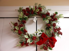 Transpac &quot;Red Berries Frosted Branches Straw Back &amp; Bow Christmas Wreath... - $608.03 MXN