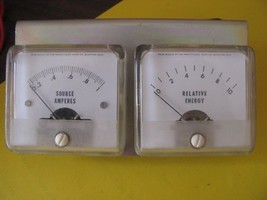 Pair Vintage Meter Panel Triplett - $858.79 MXN