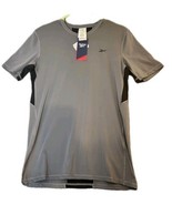 Reebok Men&#39;s Short Sleeve Speedwick Tech Style Active Tee XL Mesh Panel ... - $20.30 CAD