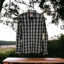 Wrangler Mens Shirt Size Medium Black Plaid Button Up Long Sleeve Shirt Pockets  - $22.14