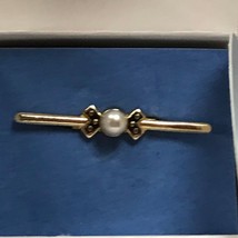 Estate Avon Goldtone Bar with Pearl ANGEL BIRTHSTONE June Pin Brooch – 1 and 7/8 - £8.20 GBP