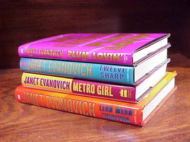 Lot of 4 Janet Evanovich Hardback Books, 12, 13, Plum, Metro, HB - £7.82 GBP