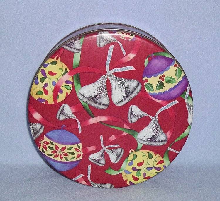Hershey Kisses Round Cookie Candy Tin 1996 Ribbons Ornaments - $5.00