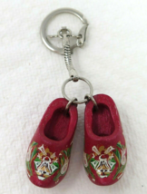 Keychain Danish Clogs Wood Shoes Hand Painted Red Backpack Vintage  - £9.83 GBP