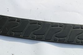 01-2002 ACURA MDX REAR BUMPER STEP PLATE PAD PROTECTIVE COVER TRIM M961 image 4