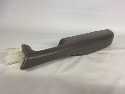 03-06 Chevrolet Silverado Tahoe Denali Door Arm Rest Passenger Right Lig... - $79.19