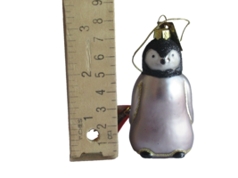 Emperor Penguin Baby Chick Ornament by Margaret Cobane 3&quot; Blown Glass B275 - £9.91 GBP