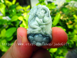 Free Shipping - Floating flowers  jade Monkey , Elegant Natural green Monkey jad - £18.82 GBP