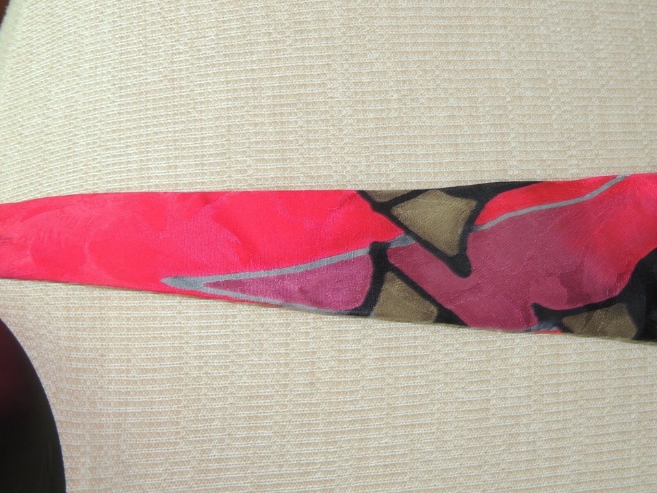 Robert Daskal Hand Painted Art Neck Tie/Necktie Silk 58"x4" red Gloria Chan Item image 4