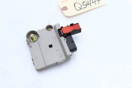 03-06 MERCEDES-BENZ W220 S430 REAR JUNCTION FUSE BOX BLOCK Q9447 image 2