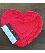 Nicole Miller Valentines  Set Of 4 Quilted Heart Shaped Placemats New Re... - £27.51 GBP