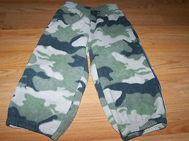 Size 24 Months The Childrens Place Green Camo Camouflage Fleece Athletic Pants - $10.00