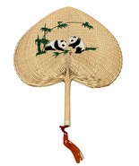 Handwoven Bamboo Fan With Embroidered Panda Design &amp; Red Tassel - €12,44 EUR