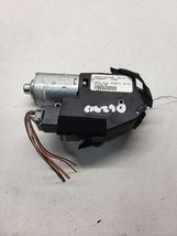 FOCUS     2014 Roof Motor 1420035 - $38.56