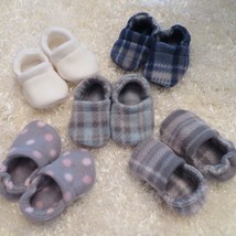 Handmade Fleece Baby crib shoes/ slippers 3-6 months Great gift - $15.72