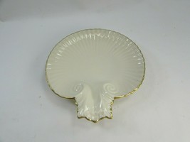 Lenox Aegean Dish Scalloped Shell Decorated with 24k Gold 5&quot; Made in Japan 33698 - £11.30 GBP