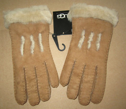 UGG Gloves Exposed Shearling Chestnut Small NEW - £106.58 GBP