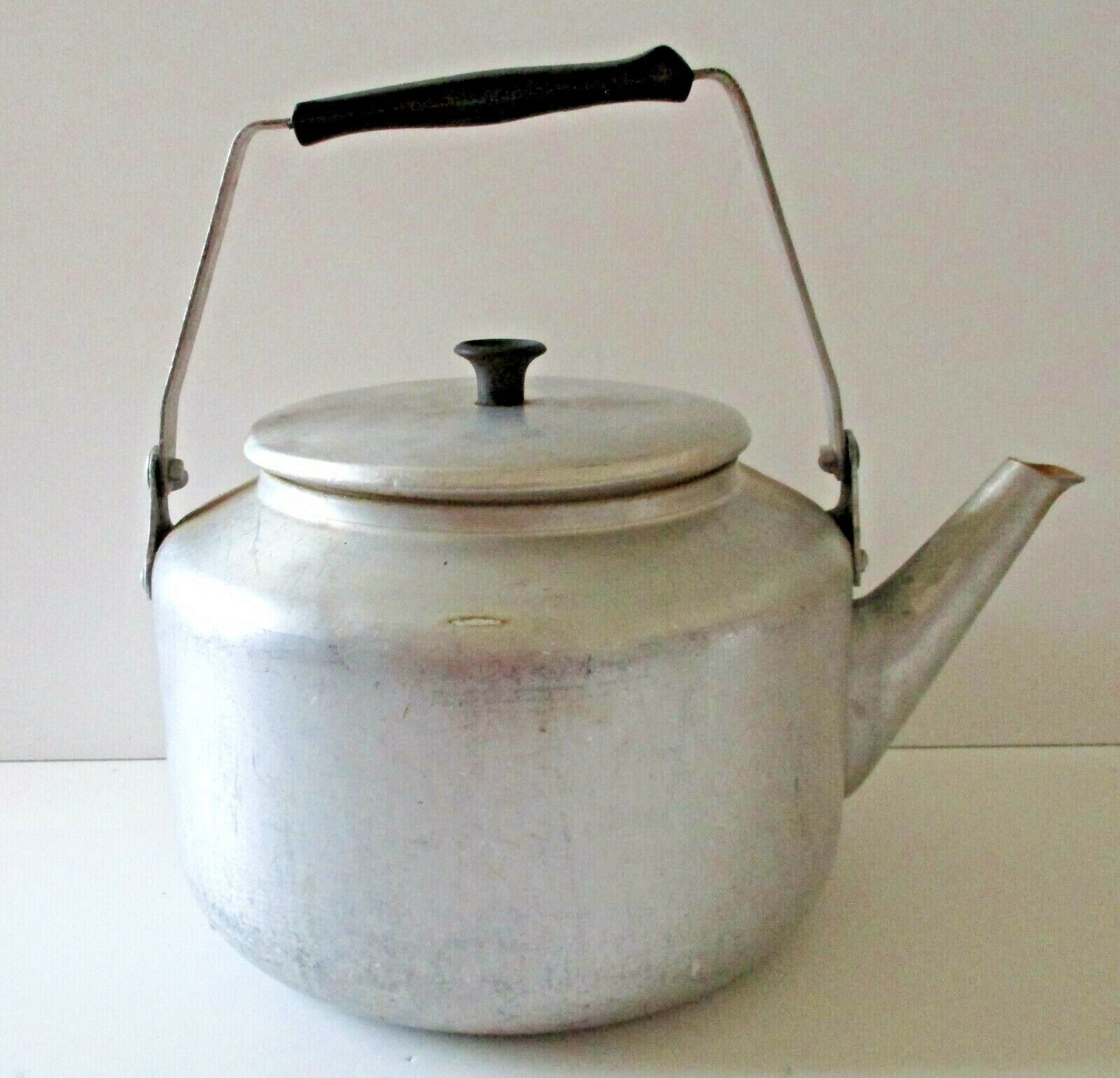 Vintage FUJI 24 Large Aluminum 24 Cup Tea Kettle with Bakelite Handle  - £38.83 GBP