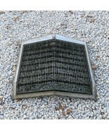 Lincoln D7LB-8A068-AE 1977-1979 Continental Mark V 5 Radiator Chrome Gri... - $215.14 CAD
