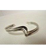 Sterling Silver Cuff Bracelet Swirl Wave Design Simple .925 Jewelry Elegant - £28.38 GBP