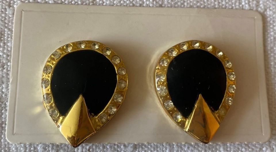 VTG vintage clip-on earrings, vintage mola earrings, clip earrings, metal - $16.83