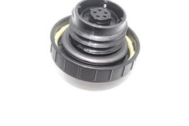 98-00 NISSAN FRONTIER FUEL TANK CAP Q3886 image 9