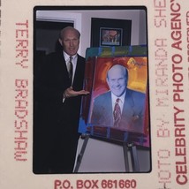 1998 Terry Bradshaw w/ Portrait Celebrity Color Photo Transparency Slide #2 - £7.49 GBP