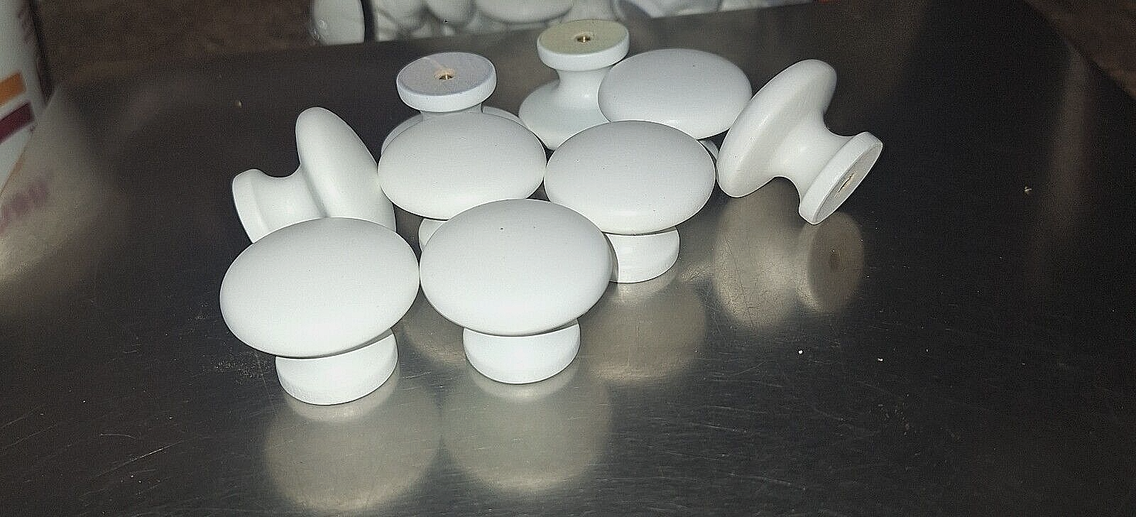 100 BRAND NEW FINISHED MAPLE 1 1/2&quot; ROUND WOOD CABINET KNOBS / PULLS WHI... - $42.52