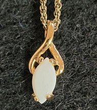 Ladies &quot;Gold Tone&quot; Necklace &quot;Opal&quot; &quot;Pearl&quot; Pretty Dressy Shiny - £14.84 GBP