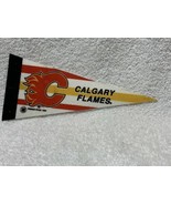 Calgary Flames Vintage NHL 1991 Trench Felt Mini Pennant 4 x 9 - $7.55 CAD