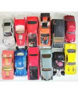 Lot of 12 Loose 1/64 Diecast Toy Vehicles Hotwheels, Matchbox, Motormax,... - £7.67 GBP