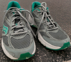 Saucony Marauder 3 women&#39;s size 9.5 gray &amp; green S15420-3 EUC - no inserts - $12.24